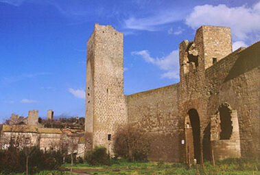 Porta di Valle vista da ovest