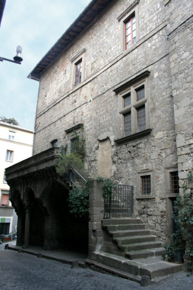 Viterbo Città d'Arte - Palazzo Mazzatosta