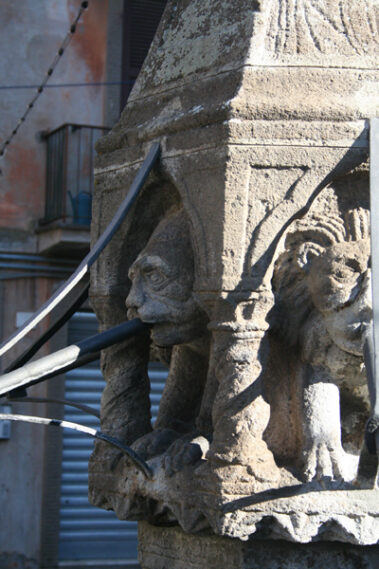 Viterbo Città d'Arte - Fontana del Piano