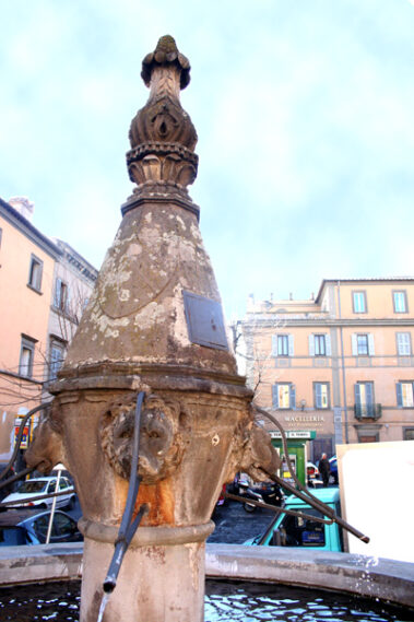 Viterbo Città d'Arte - Fontana di San Faustino